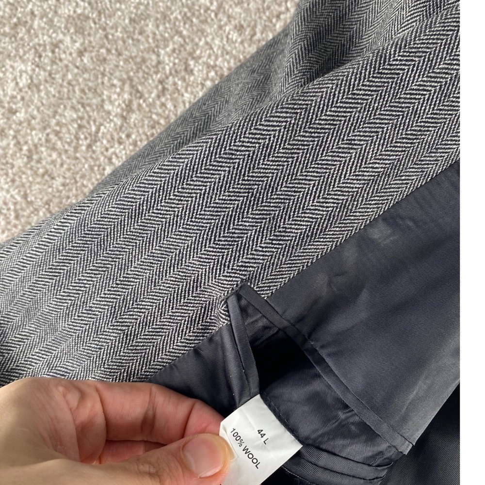 Jos A Bank Classic Collection Grey Herringbone 100% Wool Blazer Sport Coat 44L - Picture 5 of 14